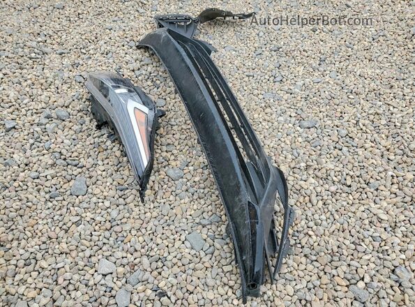 3KPF24AD5PE642759 2023 KIA FORTE Black Vista del compartimento del motor