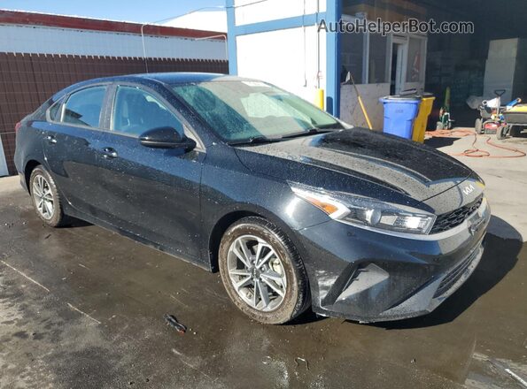 3KPF24AD5PE666902 2023 KIA FORTE Black 