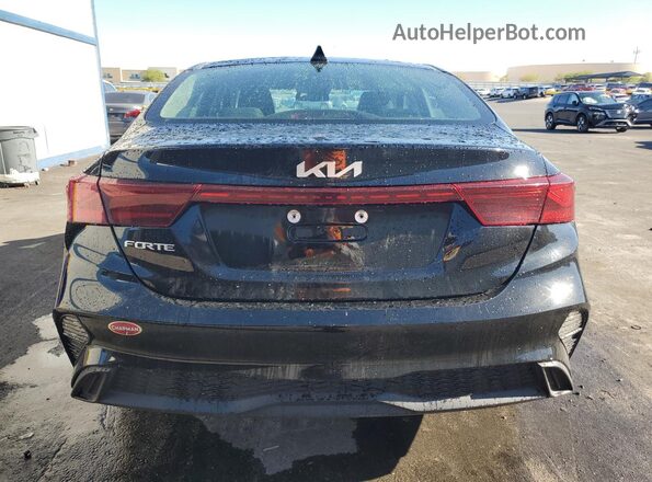 3KPF24AD5PE666902 2023 KIA FORTE Black 