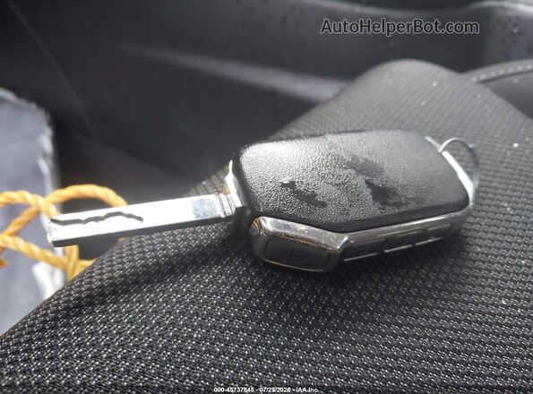 3KPF24AD5PE676829 2023 KIA FORTE Белый Вид панели приборов