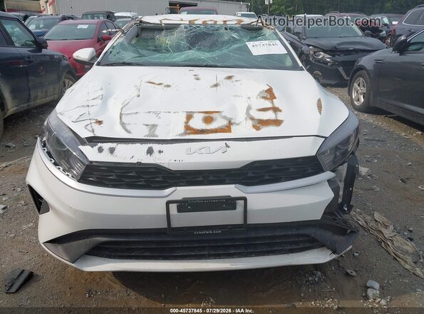 3KPF24AD5PE676829 2023 KIA FORTE Белый Вид щитка приборов