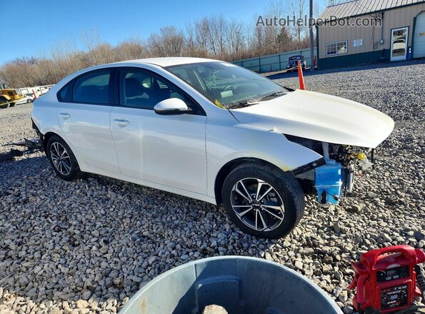 3KPF24AD5RE719830 2024 KIA FORTE White Delantero derecho