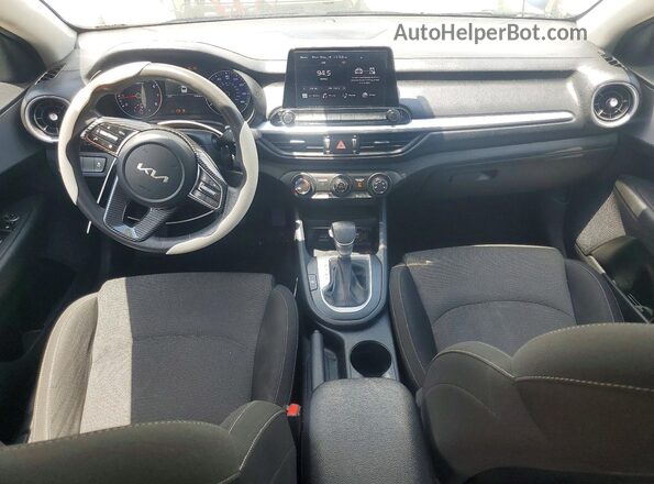 3KPF24AD5RE724364 2024 KIA FORTE White წინა პანელის ხედი