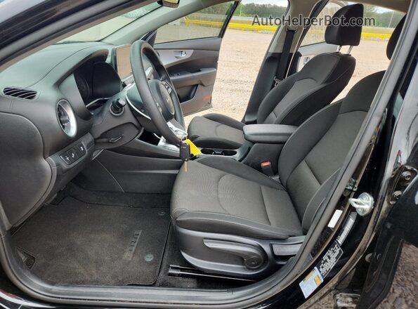 3KPF24AD5RE734960 2024 KIA FORTE Black Vista interior delantera