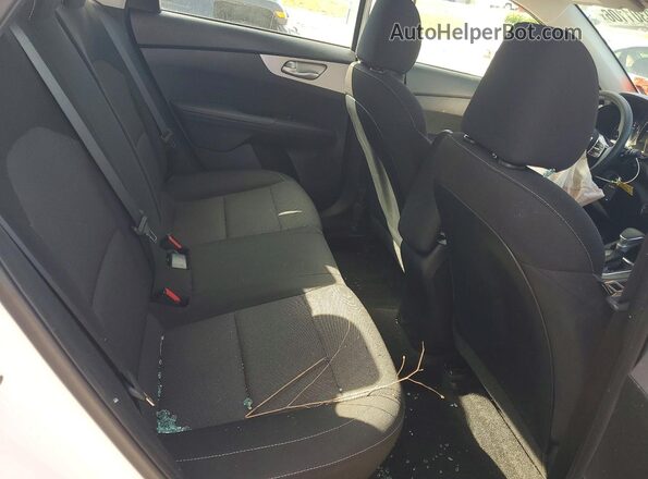 3KPF24AD5RE797184 2024 KIA FORTE Серый Вид задних сидений