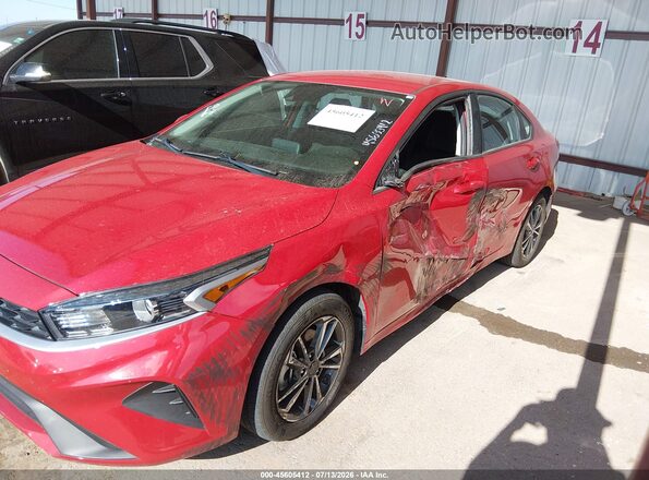 3KPF24AD5RE808202 2024 KIA FORTE Red Vista frontal