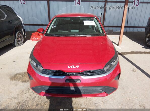 3KPF24AD5RE808202 2024 KIA FORTE Red Vista interior trasera