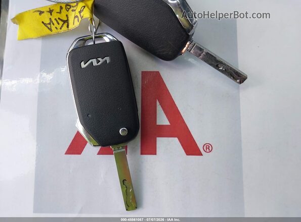 3KPF24AD5RE816834 2024 KIA FORTE Черный Вид панели приборов