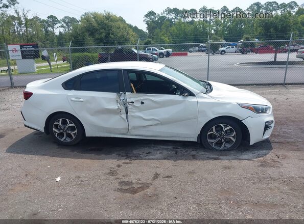 3KPF24AD6KE104841 2019 KIA FORTE White Панорамний вид салону 360°