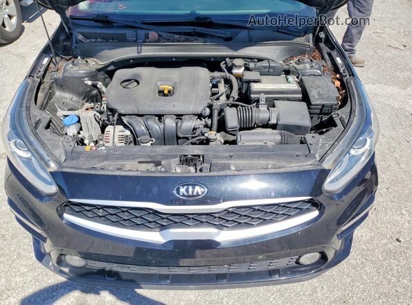 3KPF24AD6LE198513 2020 KIA FORTE Black Widok wnętrza z tyłu