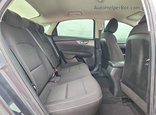 3KPF24AD6LE201247 2020 KIA FORTE Серый Вид задних сидений