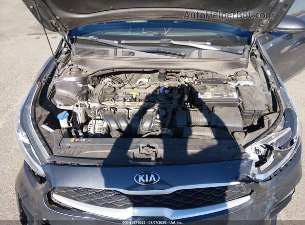 3KPF24AD6ME267895 2021 KIA FORTE Gray Вид ззаду