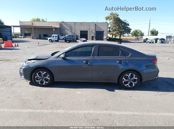 3KPF24AD6ME267895 2021 KIA FORTE Gray 