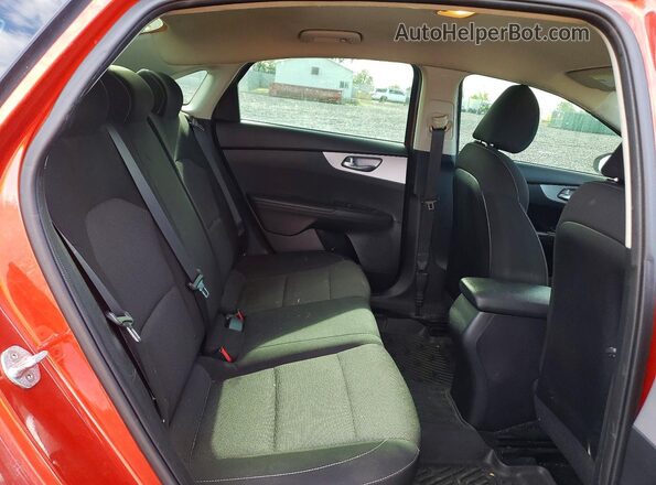 3KPF24AD6NE417358 2022 KIA FORTE Оранжевый Вид задних сидений