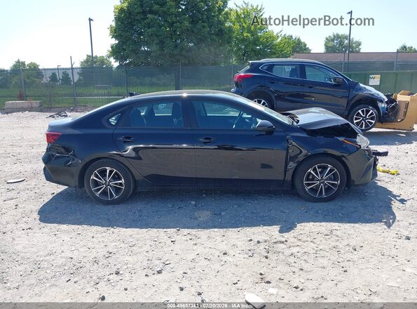 3KPF24AD6NE449873 2022 KIA FORTE Black 360 interior view