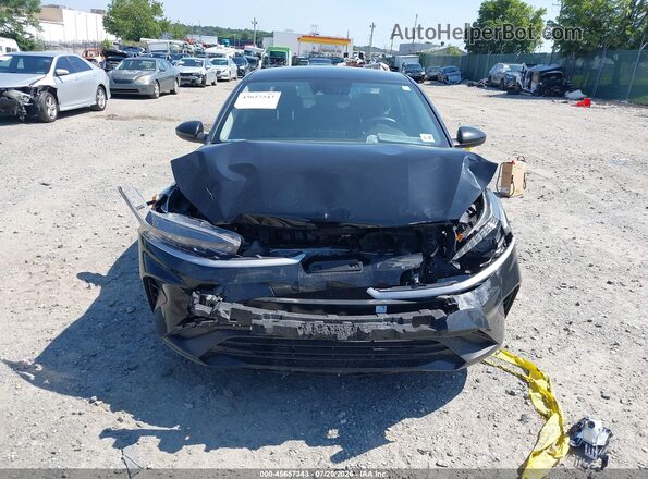 3KPF24AD6NE449873 2022 KIA FORTE Black Front view