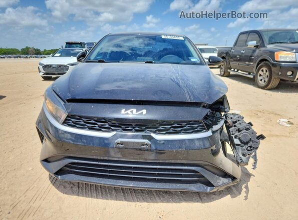 3KPF24AD6NE461408 2022 KIA FORTE Черный Вид спереди