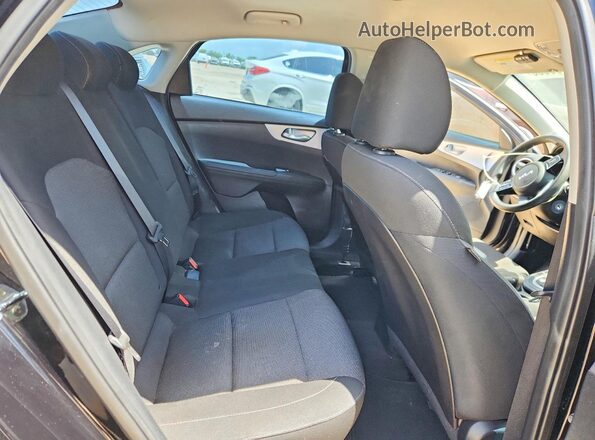3KPF24AD6NE461408 2022 KIA FORTE Черный Вид задних сидений