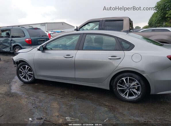 3KPF24AD6NE475308 2022 KIA FORTE Silver Панорамний вид салону 360°