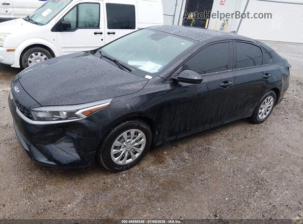 3KPF24AD6PE588999 2023 KIA FORTE Черный Передняя левая четверть