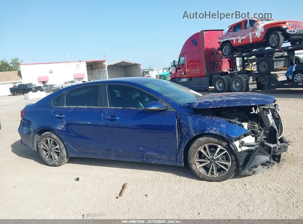 3KPF24AD6PE601167 2023 KIA FORTE Blue Սալոնի 360 աստիճան տեսք