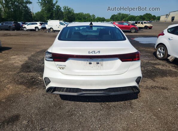 3KPF24AD6PE694711 2023 KIA FORTE Белый Вид сзади