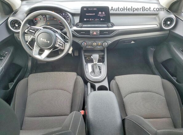 3KPF24AD6RE738600 2024 KIA FORTE Gray წინა პანელის ხედი
