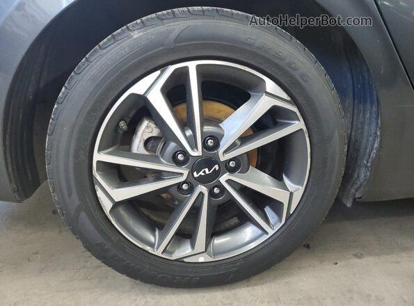 3KPF24AD6RE763707 2024 KIA FORTE Gray 