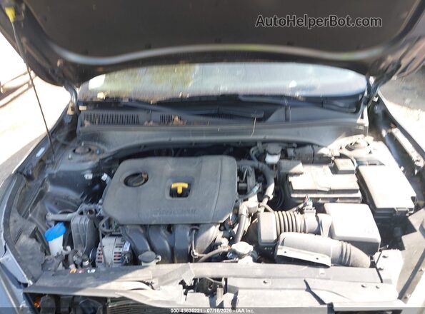 3KPF24AD6RE767675 2024 KIA FORTE Gray Rear view
