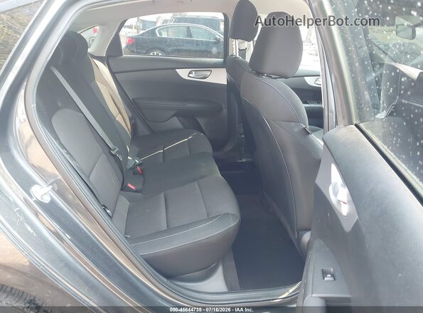 3KPF24AD6RE800786 2024 KIA FORTE Gray Vista de la etiqueta del VIN