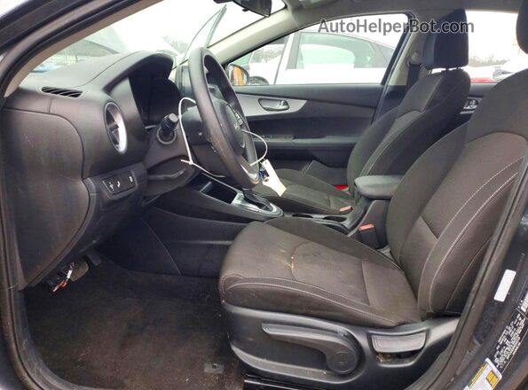 3KPF24AD6RE828149 2024 KIA FORTE Серый Вид салона спереди