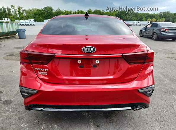 3KPF24AD7KE053737 2019 KIA FORTE Red Rear view