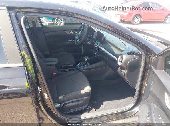 3KPF24AD7LE150583 2020 KIA FORTE Черный Вид салона спереди