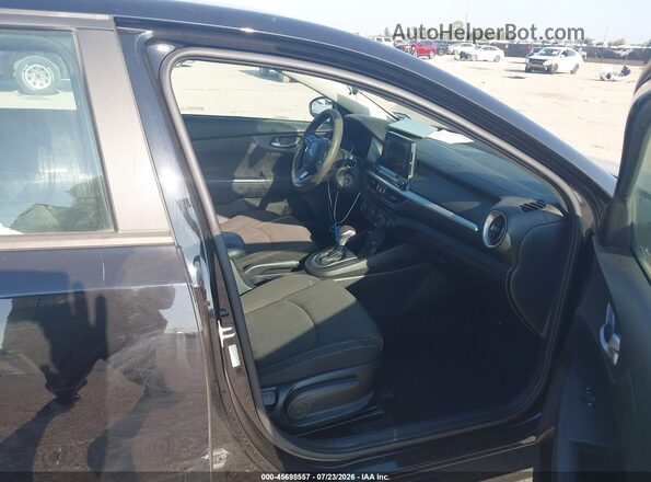3KPF24AD7LE216209 2020 KIA FORTE Black Front interior view