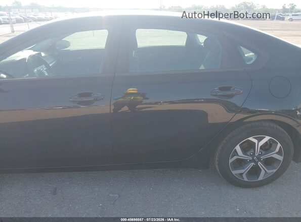 3KPF24AD7LE216209 2020 KIA FORTE Black 360 interior view