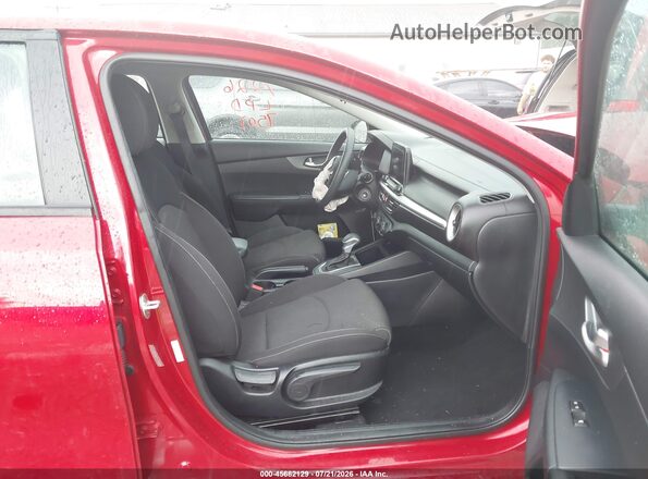 3KPF24AD7LE260937 2020 KIA FORTE Красный Вид салона спереди