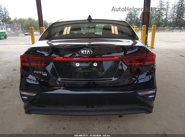 3KPF24AD7ME265914 2021 KIA FORTE Черный 