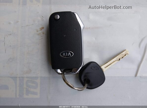 3KPF24AD7ME265914 2021 KIA FORTE Черный Вид панели приборов