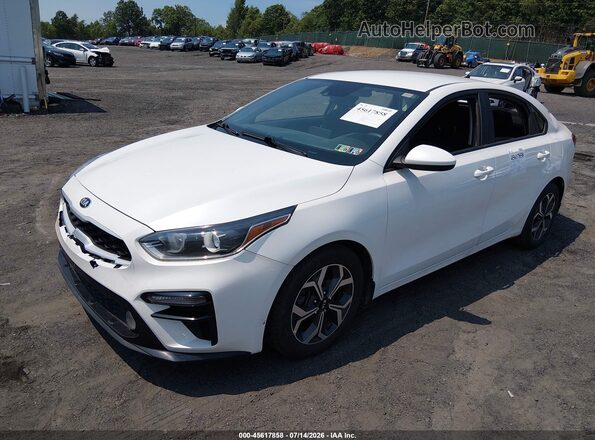 3KPF24AD7ME305456 2021 KIA FORTE White Передня ліва чверть