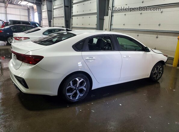 3KPF24AD7ME329711 2021 KIA FORTE Белый Задняя правая четверть