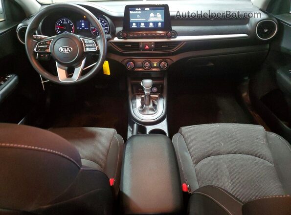 3KPF24AD7ME329711 2021 KIA FORTE Белый Вид панели приборов