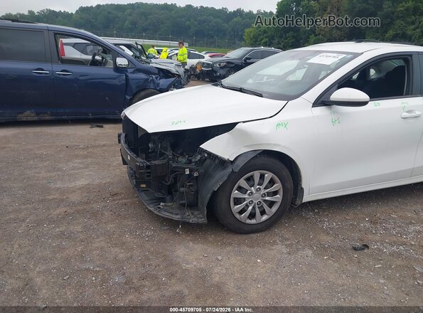 3KPF24AD7ME402821 2021 KIA FORTE White Vista frontal