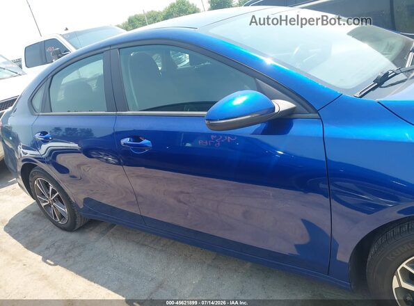 3KPF24AD7NE472630 2022 KIA FORTE Blue Vista interior trasera