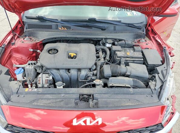3KPF24AD7NE496040 2022 KIA FORTE Red უკანა სალონის ხედი