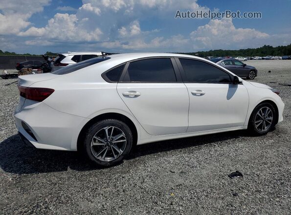 3KPF24AD7PE508769 2023 KIA FORTE White Задня права чверть