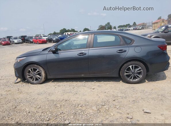 3KPF24AD7PE581365 2023 KIA FORTE Gray 360 interior view