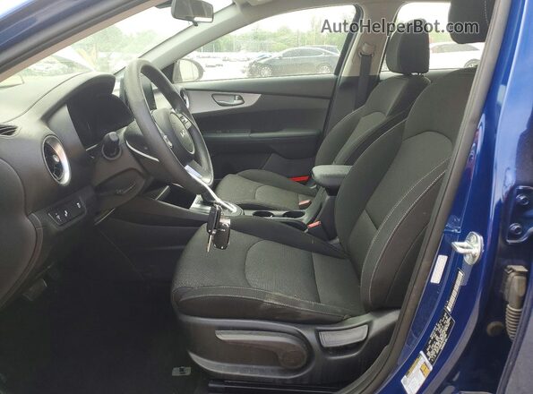 3KPF24AD7PE631066 2023 KIA FORTE Blue წინა სალონის ხედი