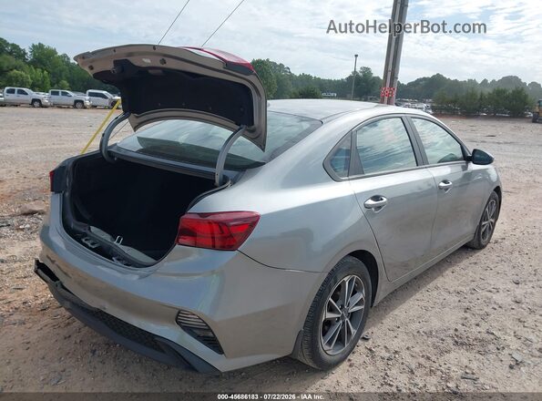 3KPF24AD7PE662897 2023 KIA FORTE Silver უკანა მარჯვენა