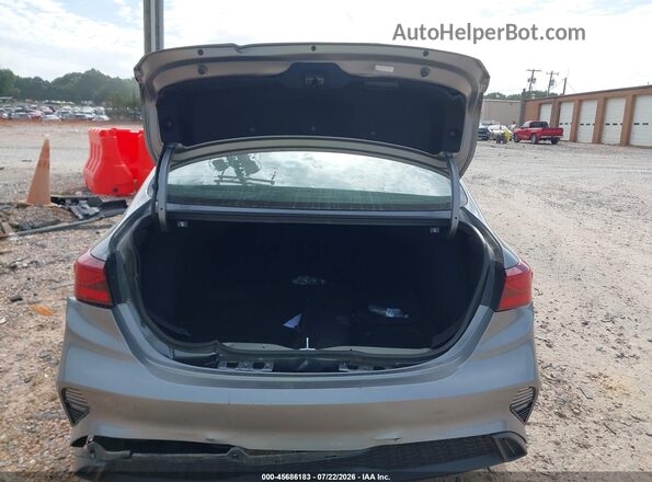 3KPF24AD7PE662897 2023 KIA FORTE Silver 