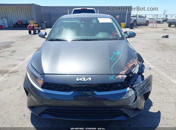 3KPF24AD7RE687558 2024 KIA FORTE Gray Vista del cuadro de instrumentos